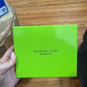 Shanghai Tang Lime Green Gift Box